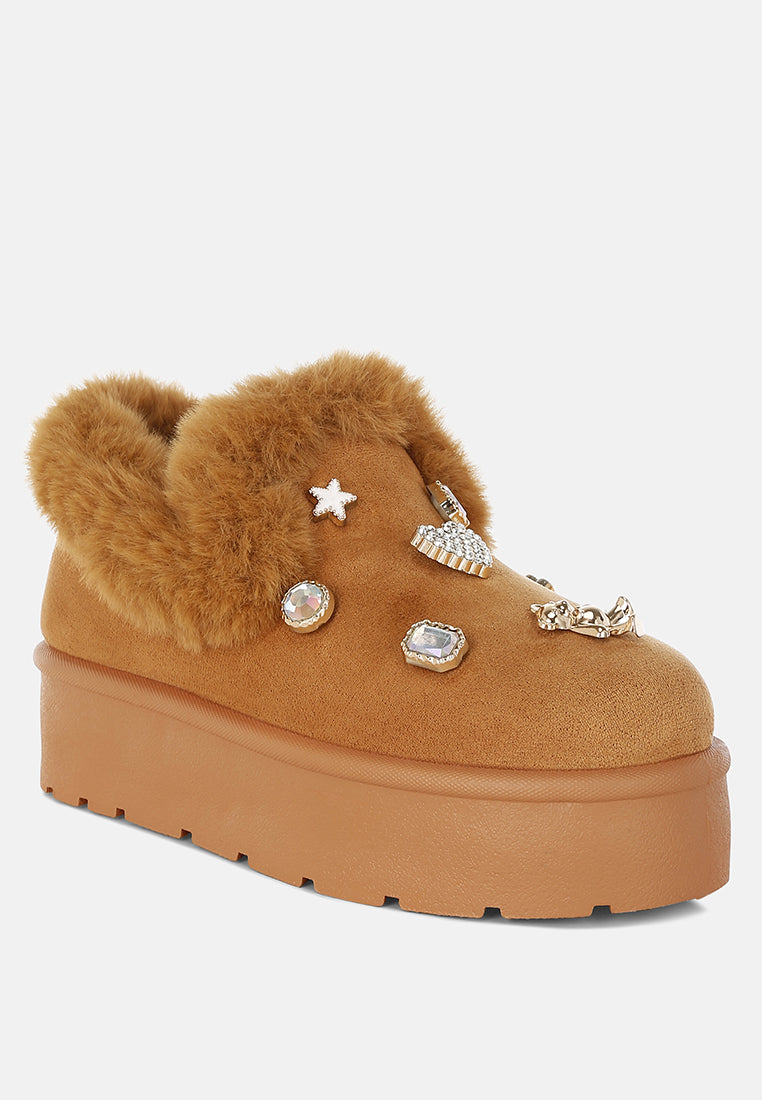 Zeta Charm Detail Slip On Snow Boots
