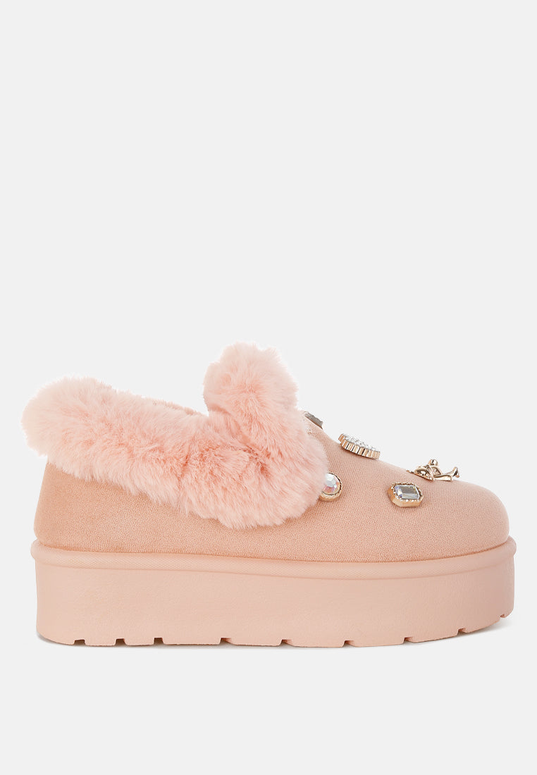 Zeta Charm Detail Slip On Snow Boots