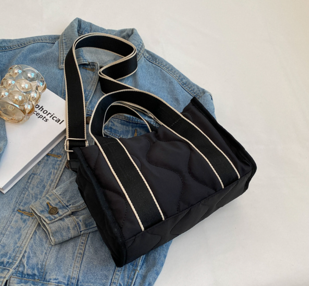 Melinda Quilted Shoulder Bag-5